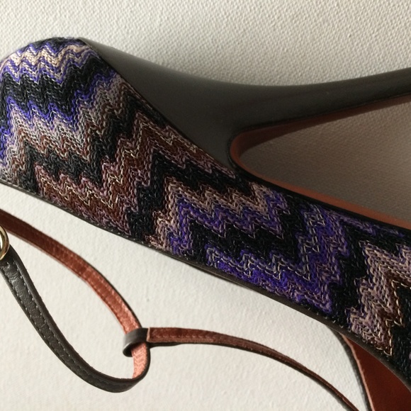 Missoni Purple Zig-zag Crochet Leather Pumps - Picture 5 of 8